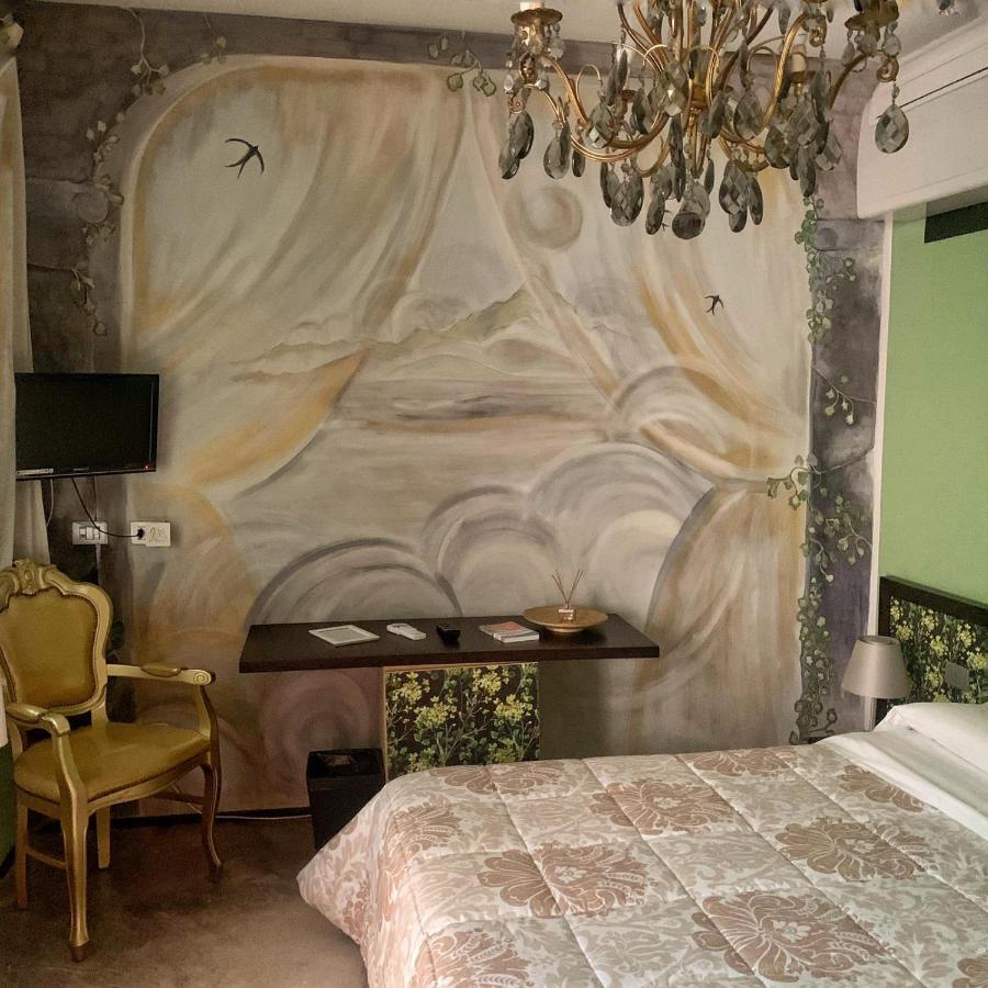 Cortiletto D'Alba Camere Con Ristorante Экстерьер фото